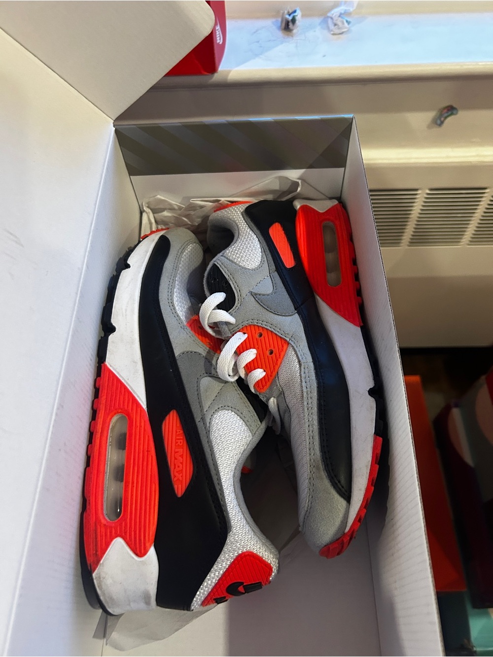 Nike Air Max 90 Infrared Grey Black | Men’s 11 (WMNS 12.5) | Very Good w/ Box